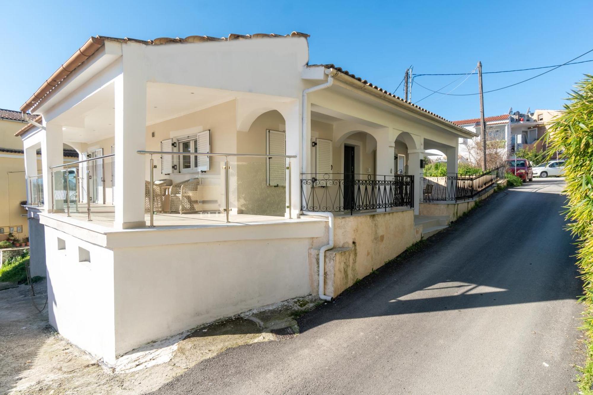 Sweet Luxury House Villa Alepou Bagian luar foto
