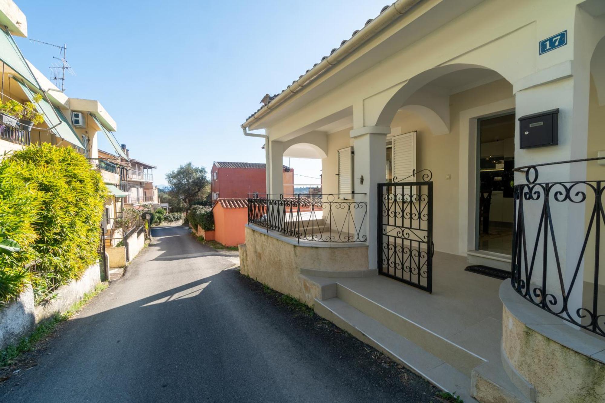 Sweet Luxury House Villa Alepou Bagian luar foto